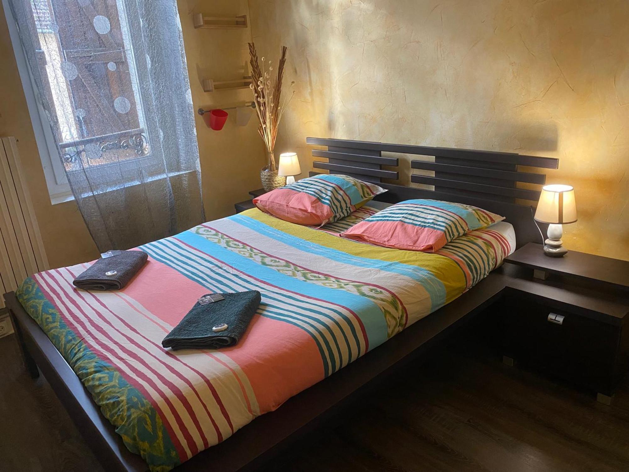 La Pyrénéenne: Spacious Village Retreat With Premium Entertainment Holiday home Tournay